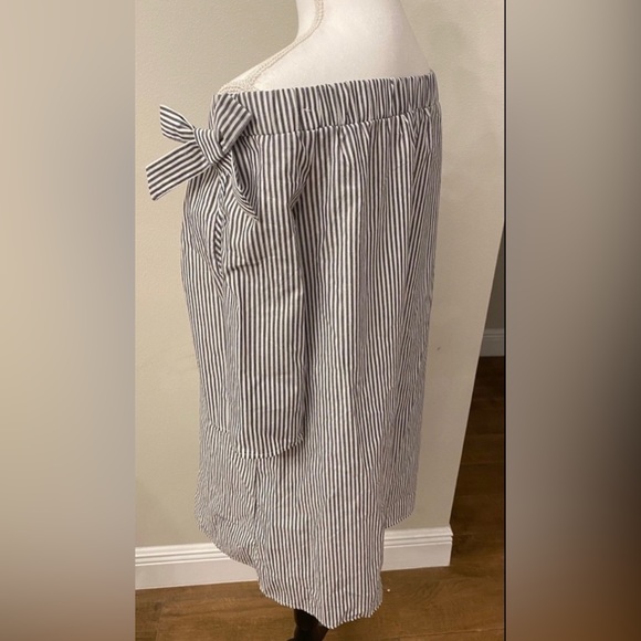 Large Top - Picture 3 of 5